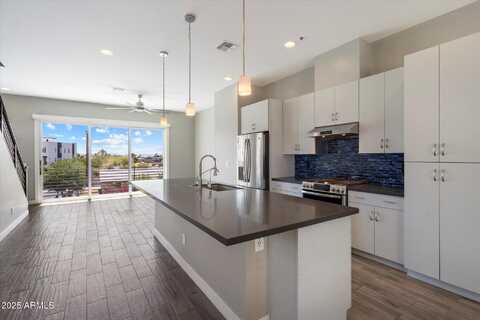 1717 E MORTEN Avenue, Phoenix, AZ 85020