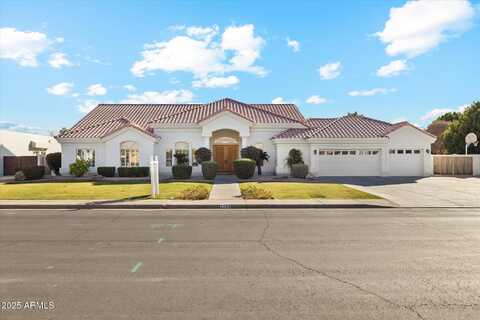 1743 E MENLO Street, Mesa, AZ 85203