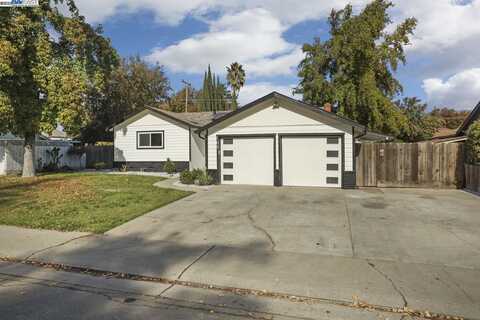 105 W Benjamin Holt Dr, Stockton, CA 95207