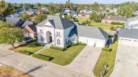 112 Menard Place, Thibodaux, LA 70301