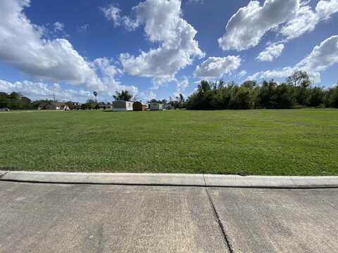 230 Derusso Street, Houma, LA 70364