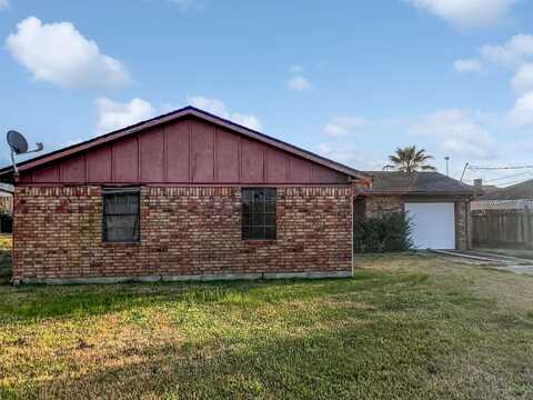 2565 W Virginia St., Beaumont, TX 77705