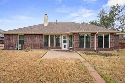 5801 Knightsbridge Lane, Bryan, TX 77802