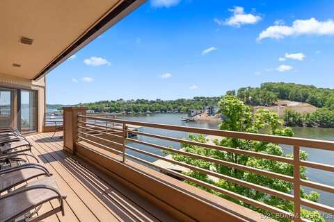 144 Cedar Road, Lake Ozark, MO 65049