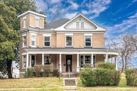 303 Quapaw Avenue, Hot Springs, AR 71901