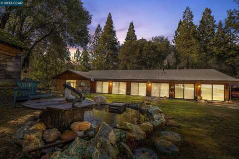 17533 HUMBUG CREEK Rd, Glencoe, CA 95232