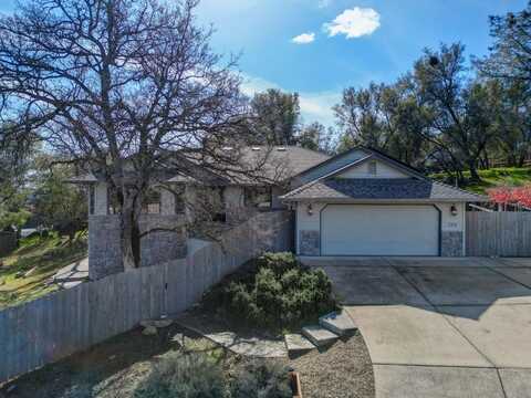 260 Mistletoe Court, Angels Camp, CA 95222