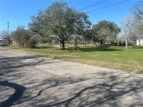 9561 County Road 509, Mathis, TX 78368