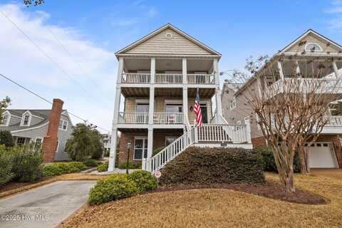 2208 Evans Street, Morehead City, NC 28557