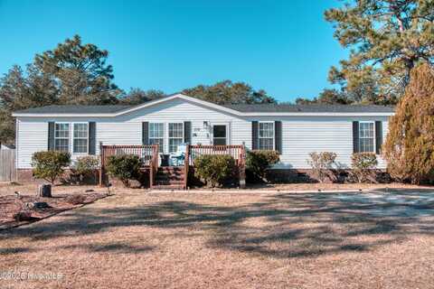 110 S Queens Street, Hubert, NC 28539