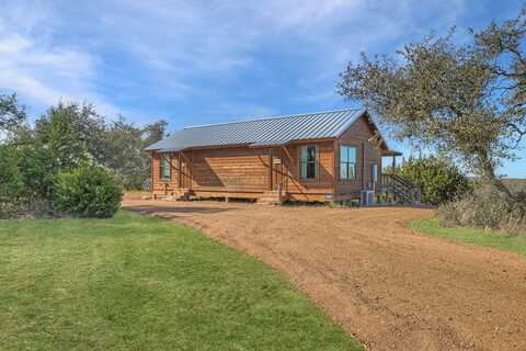 3167 Keese Rd, Fredericksburg, TX 78624
