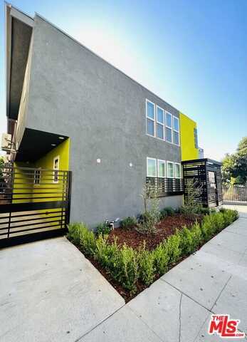 6244 De Longpre Ave, Los Angeles, CA 90028