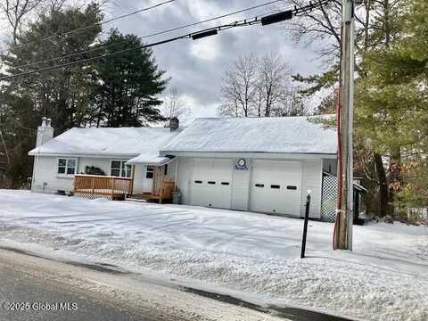 14 Farr Lane, Queensbury, NY 12804