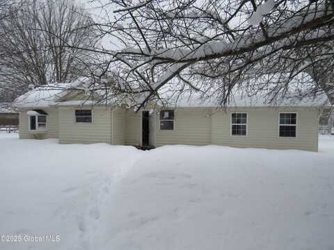 1722 County Route 57, Fulton, NY 13069