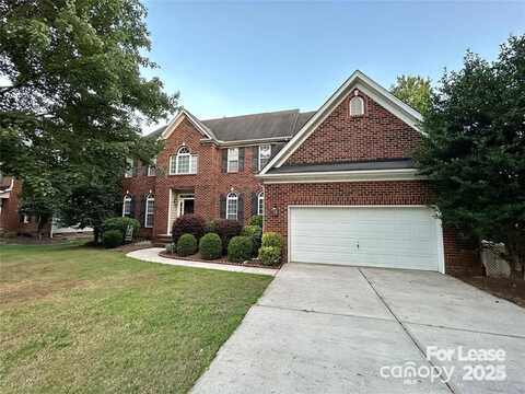 12020 Farnborough Road, Huntersville, NC 28078