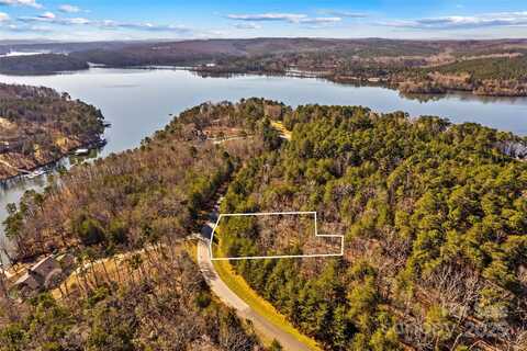 642 Whisper Lake Drive, New London, NC 28127