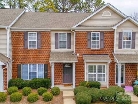 8065 Stoneham Court, Matthews, NC 28105