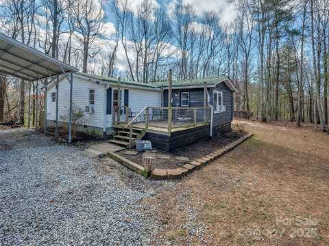 180 Grant Lane, Saluda, NC 28773