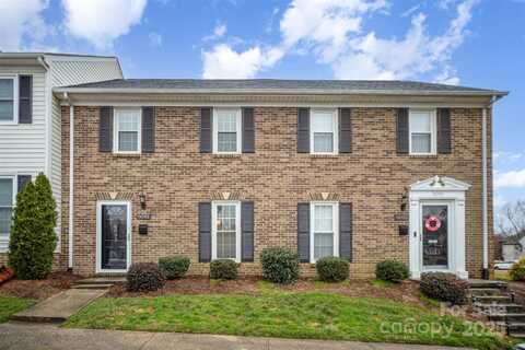 8093 Regent Park Lane, Charlotte, NC 28210