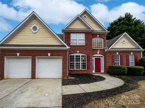 11124 Chastain Parc Drive, Charlotte, NC 28216