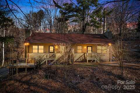 421 Mother In Law Lane, Burnsville, NC 28714