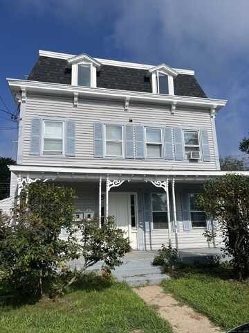 25 Prospect Street, Stonington, CT 06379