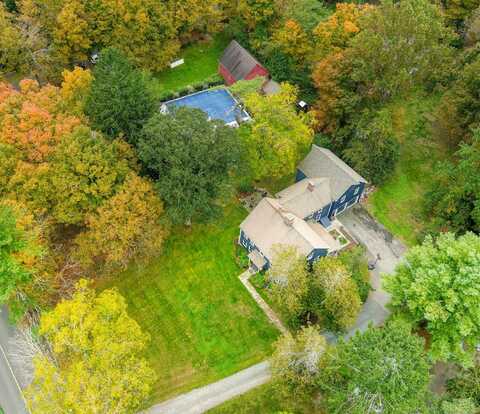 40 Flat Swamp Road, Newtown, CT 06470