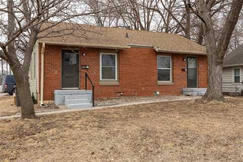 2300 Dean Avenue, Des Moines, IA 50317