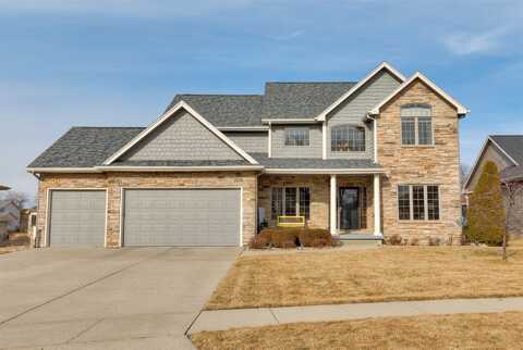 14419 Oakwood Drive, Urbandale, IA 50323