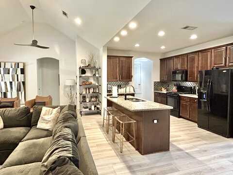219 Canopy Cove, Freeport, FL 32439