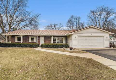 137 E Pleasant Street, Etna Green, IN 46524