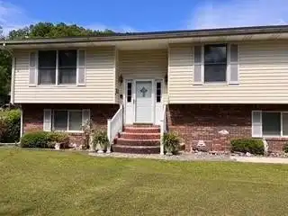 19 Brookside Street, Prestonsburg, KY 41653