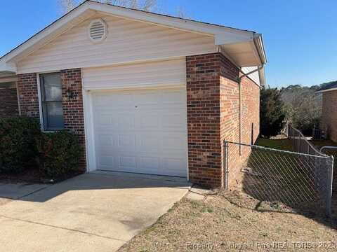 2215 Spindletree Drive, Fayetteville, NC 28304