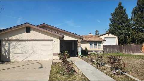 6377 N GENOA AVE, FRESNO, CA 93722