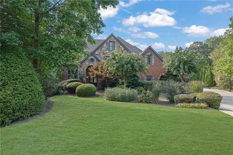 15900 MEADOW KING Way, Alpharetta, GA 30004