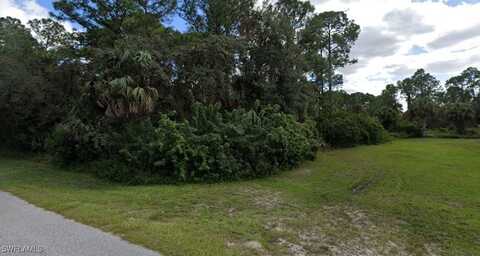 3609 51st Street W, Lehigh Acres, FL 33971