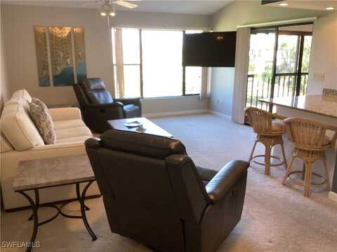 5585 Trailwinds Drive unit: 326, Fort Myers, FL 33907