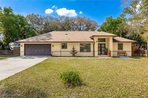 1022 Woods Drive, Labelle, FL 33935