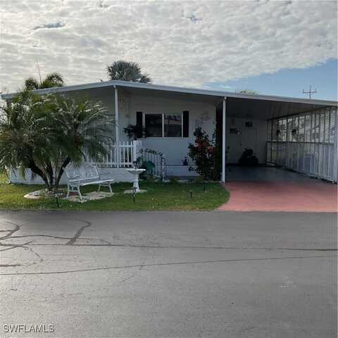 552 Freedom Street, North Fort Myers, FL 33917