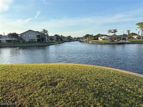4500 SE 5th Place unit: 106, Cape Coral, FL 33904