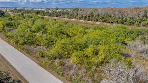2708 74th Street W, Lehigh Acres, FL 33971