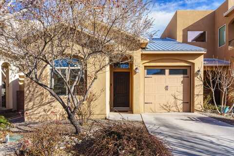 1424 LUMBERTON Drive NW, Albuquerque, NM 87104