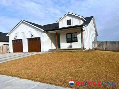 2234 Stetson Way, Garden City, KS 67846