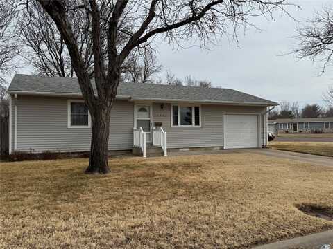 1502 N 10th Street, Garden City, KS 67846