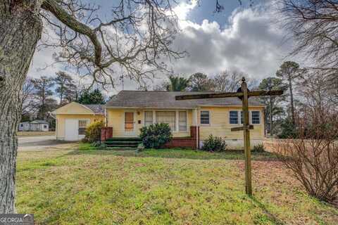 908 Nelson, Jackson, GA 30233