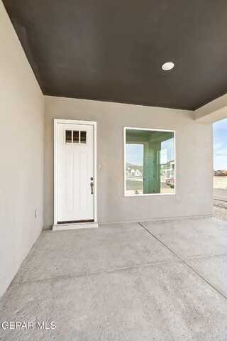 5997 RUIDOSO DOWNS Street, El Paso, TX 79932