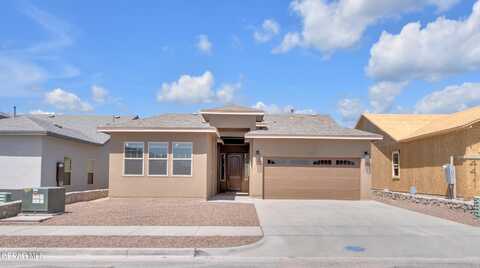 445 Santiago Munos Street, Vinton, TX 79821