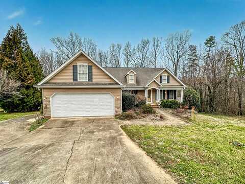 7 Crest Oak Court, Greer, SC 29651