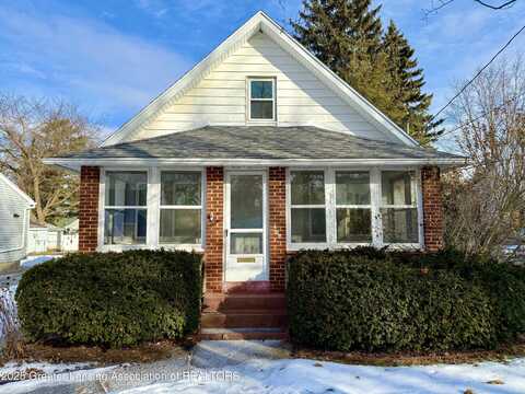 707 Lincoln Avenue, Lansing, MI 48910