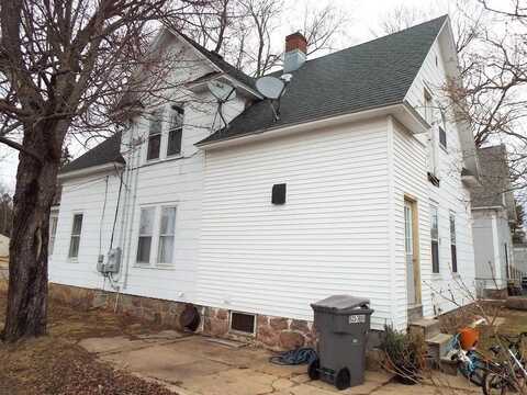 1111 3RD AVE, Antigo, WI 54409